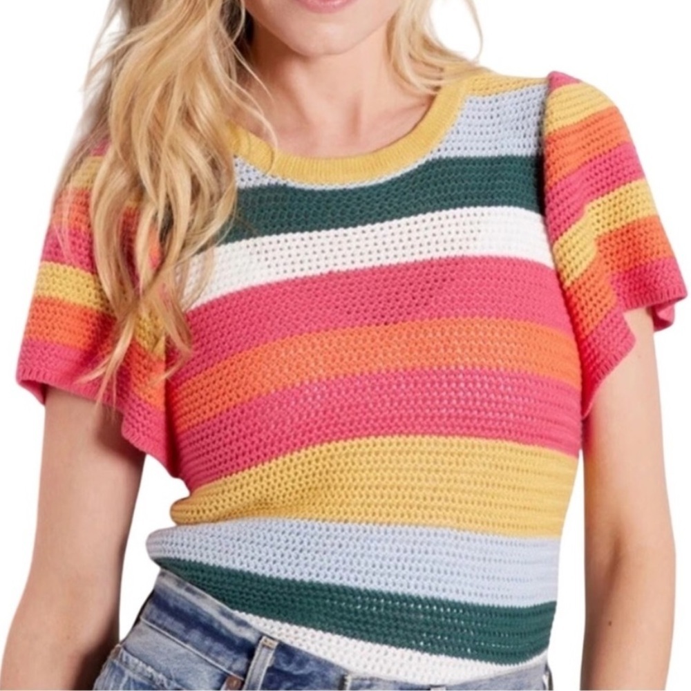 Evereve Haven Flutter Sleeve Sweater (Medium)